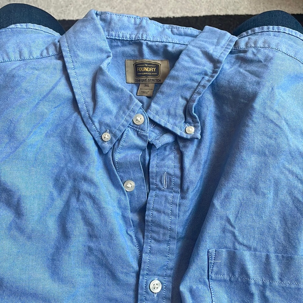 Men’s Button down T